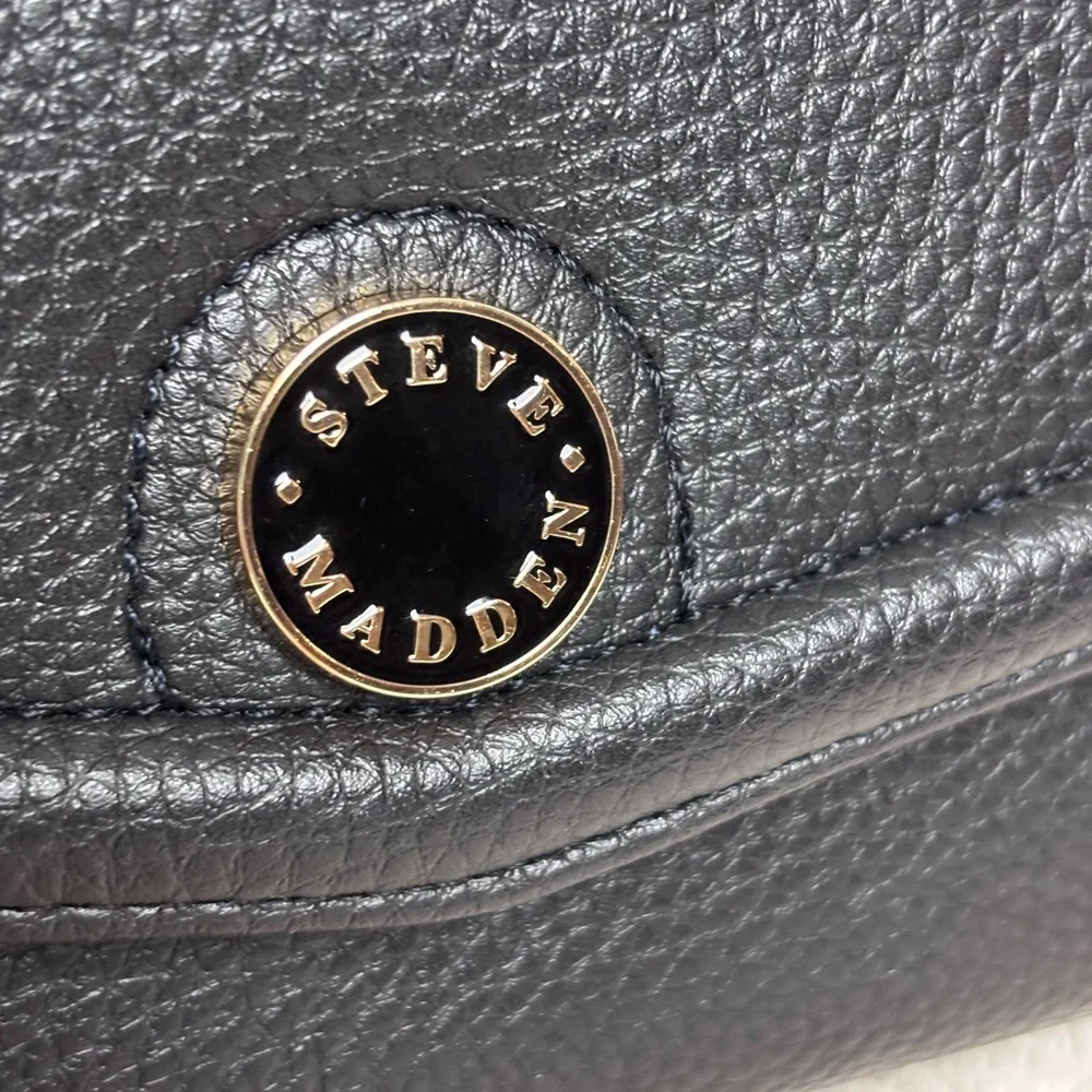 Steve Madden Faux Black Leather Tri-fold Wallet